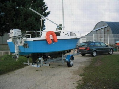 Captain Jeanneau Q50cm.jpg